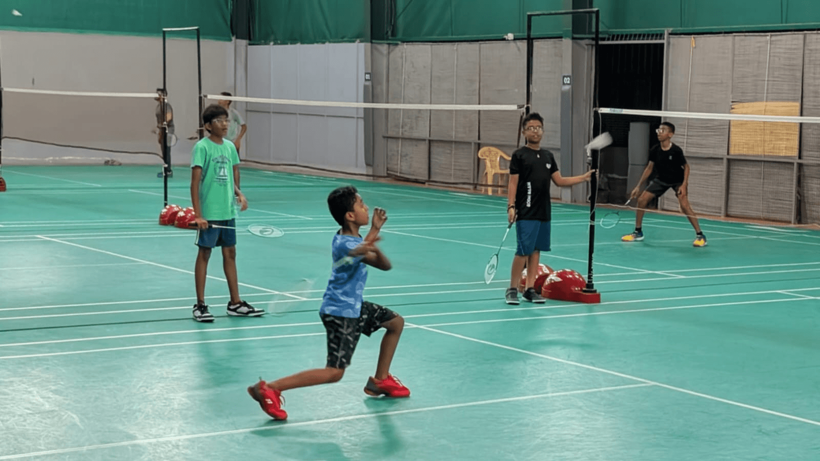 Premium Hybrid Court 5